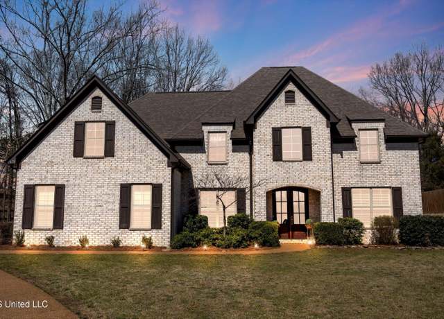 Property at 678 Shady Brooke Ln, Hernando, MS 38632, 5 beds, 3 baths