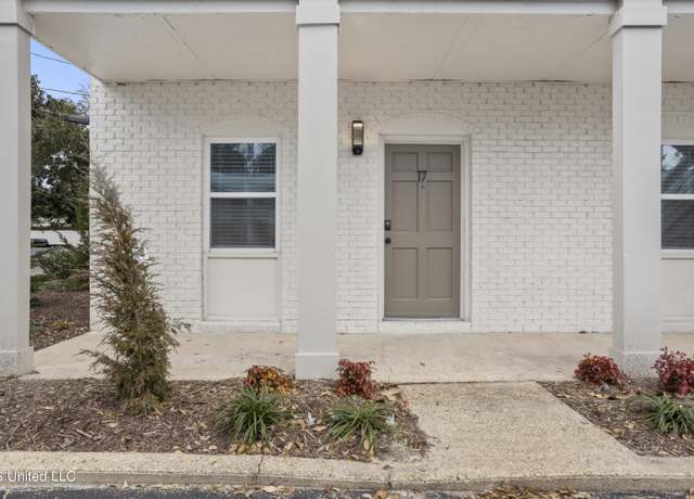 Property at 114 Ethel Cir #35, Ocean Springs, MS 39564, 2 beds, 1 bath