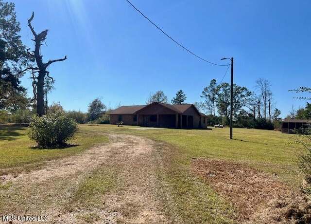 Property at 33 Watts Bennett Cir, Oak Vale, MS 39656