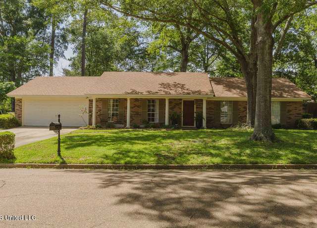 Property at 117 Long Meadow Rd, Brandon, MS 39042, 4 beds, 2 baths