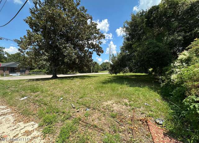 Property at 294 Kuhn St, Biloxi, MS 39530
