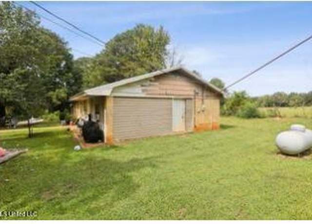 Property at 2511 County Road 522, Ripley, MS 38663, 4 beds, 1 bath