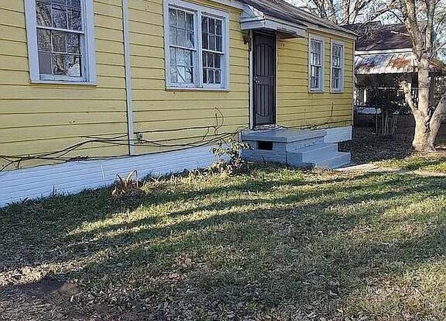 Property at 239 Georgia Ave, Jackson, MS 39209, 2 beds, 1 bath