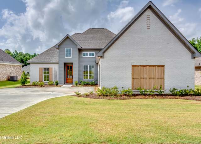 Property at 121 Ashby Ridge Dr, Canton, MS 39046, 3 beds, 2.5 baths