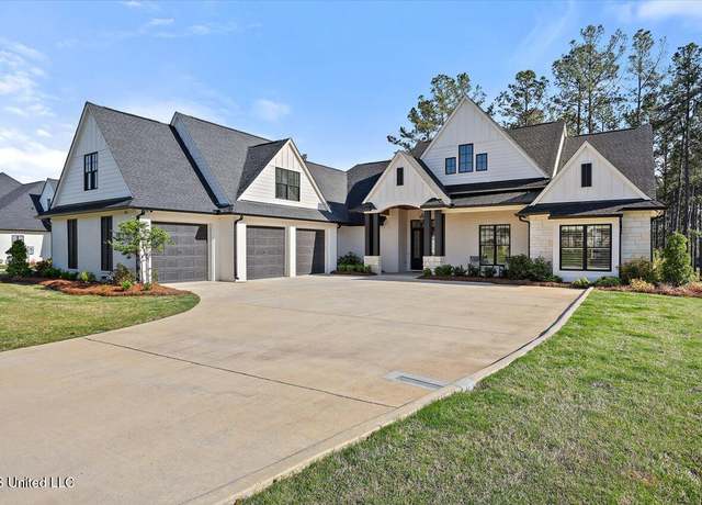Property at 104 Eastwick Dr, Madison, MS 39110, 4 beds, 4.5 baths
