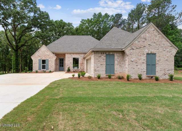 Property at 213 Walter Jones Rd, Mendenhall, MS 39114, 4 beds, 3 baths