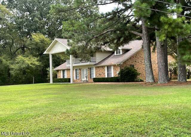 Property at 7848 Missy Cv, Hernando, MS 38632, 5 beds, 3 baths