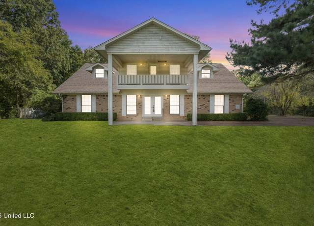 Property at 7848 Missy Cv, Hernando, MS 38632, 5 beds, 3 baths