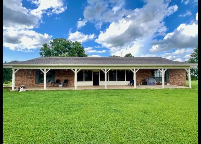 Property at 17829b Highway 315, Sardis, MS 38666, 4 beds, 2 baths