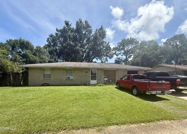 Property at 15825 Waycross Dr, Biloxi, MS 39532, 4 beds, 1.5 baths
