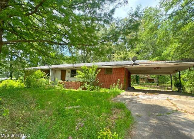 Property at 5103 Robinson Rd, Jackson, MS 39204, 3 beds, 2 baths