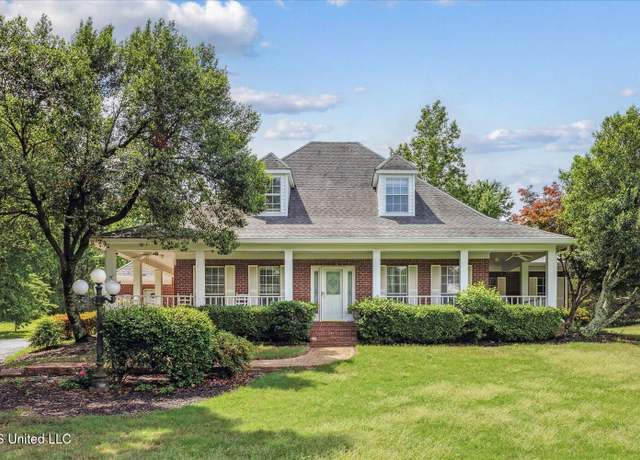 Property at 7885 Hunters Bend Cv Cv, Olive Branch, MS 38654, 5 beds, 3.5 baths