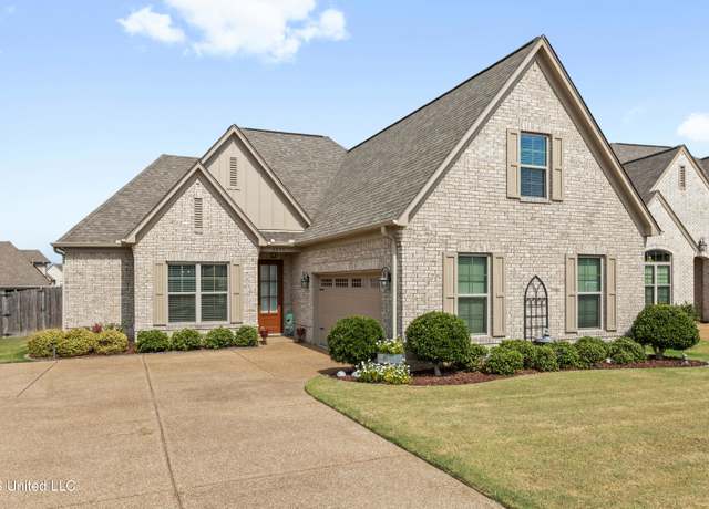 Property at 3571 W Enclave Dr, Southaven, MS 38672, 4 beds, 2 baths