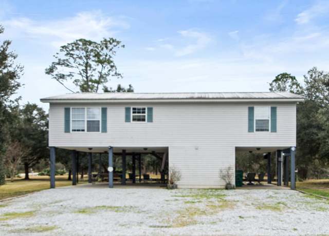 Property at 6007 4th St, Bay Saint Louis, MS 39520, 3 beds, 2 baths