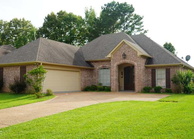 Property at 118 Oak Meadows Dr, Clinton, MS 39056, 3 beds, 2 baths