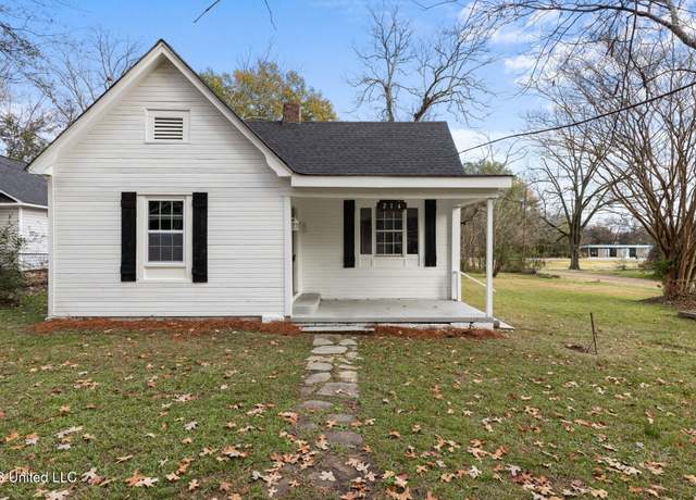 Property at 214 S Highland Dr, Tupelo, MS 38801, 2 beds, 1 bath