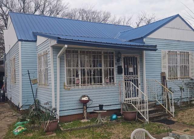 Property at 2921 Macy St, Jackson, MS 39209, 3 beds, 2 baths