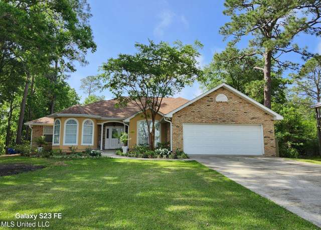 Property at 104 Fernwood Dr, Pass Christian, MS 39571, 3 beds, 2 baths