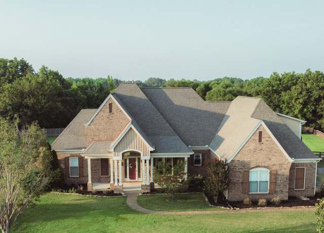 Property at 14224 Aspen Dr, Olive Branch, MS 38654, 4 beds, 3.5 baths