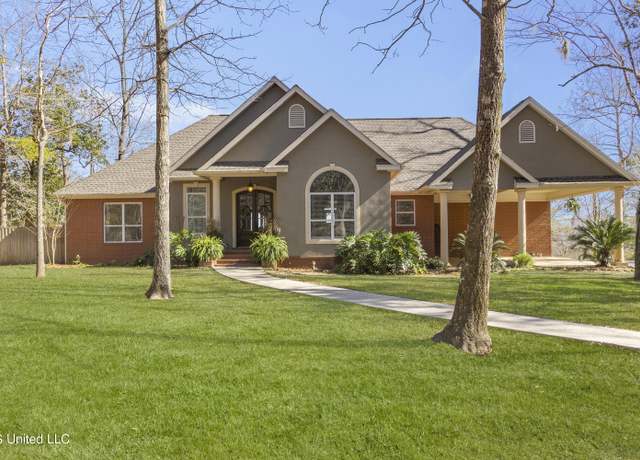 Property at 1400 Magnolia Bluff Dr, Gautier, MS 39553, 3 beds, 2.5 baths