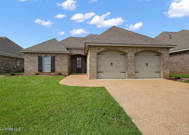 Property at 504 Westpark Ct, Brandon, MS 39042, 3 beds, 2 baths