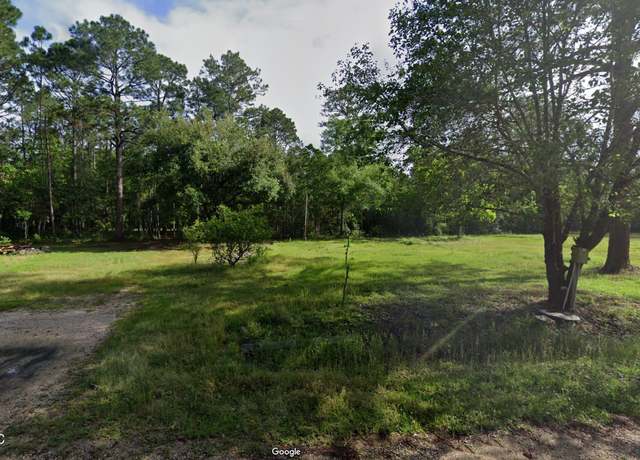 Property at 6056 E Issaquena St, Bay Saint Louis, MS 39520