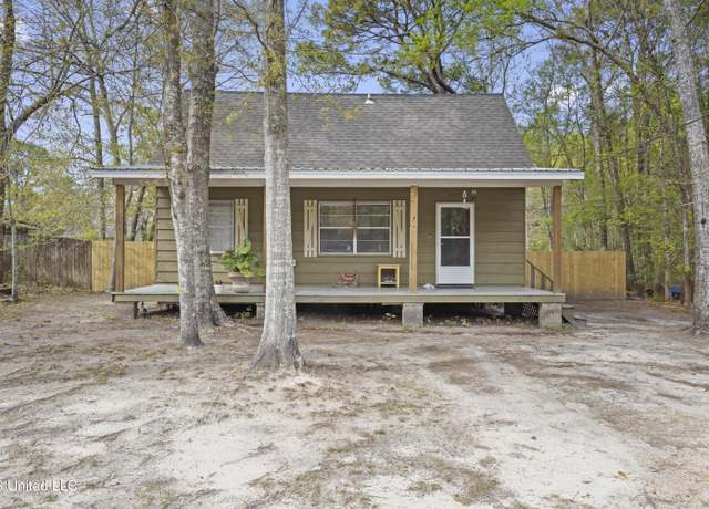 Property at 3124 Sea Bass Rd, Gautier, MS 39553, 2 beds, 1 bath