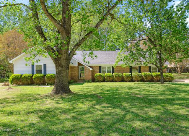 Property at 5415 Sollie Cv, Horn Lake, MS 38637, 3 beds, 2 baths