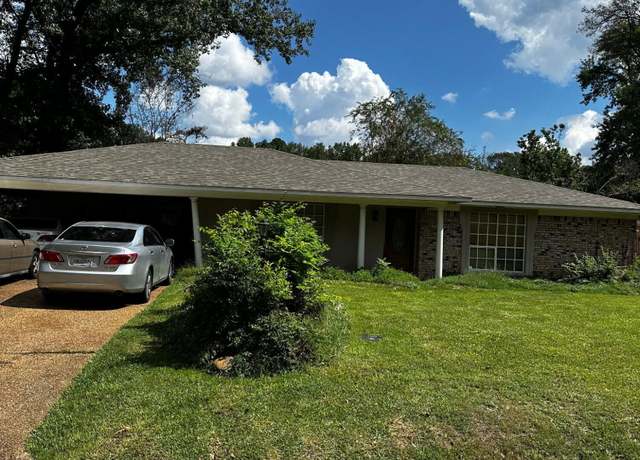Property at 4668 Norway Dr, Jackson, MS 39206, 3 beds, 2 baths
