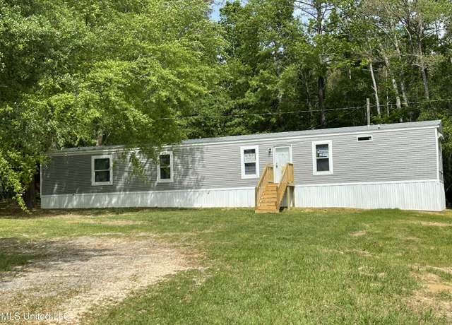 Property at 107 Burrell Dr, Brandon, MS 39042, 3 beds, 2 baths