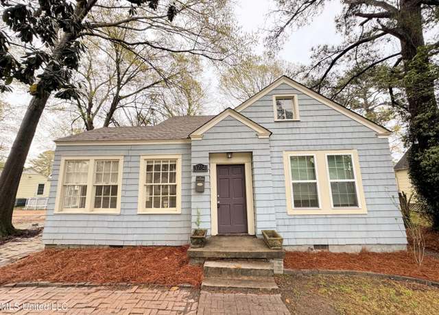 Property at 3774 Northview Dr, Jackson, MS 39206, 3 beds, 2 baths