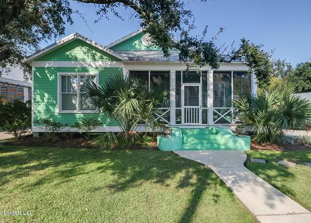 Property at 111 Sycamore St, Bay Saint Louis, MS 39520, 3 beds, 2.5 baths