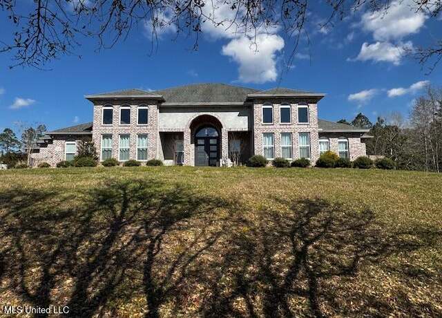 Property at 8288 Ridgewood Rd, Kiln, MS 39556, 3 beds, 3 baths