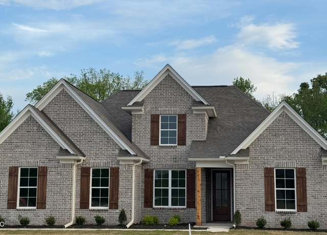 Property at 1339 S Clair Cir, Hernando, MS 38632, 4 beds, 3 baths