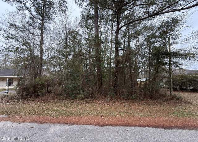 Property at 10617 Linohau Way, Diamondhead, MS 39525