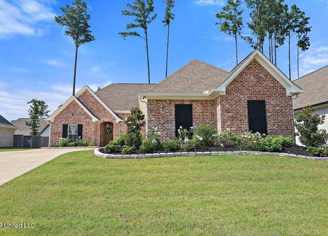 Property at 1235 Cutter Ln, Brandon, MS 39047, 4 beds, 3 baths