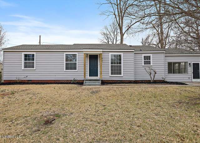 Property at 127 Autumn Dr, Vicksburg, MS 39180, 3 beds, 2 baths