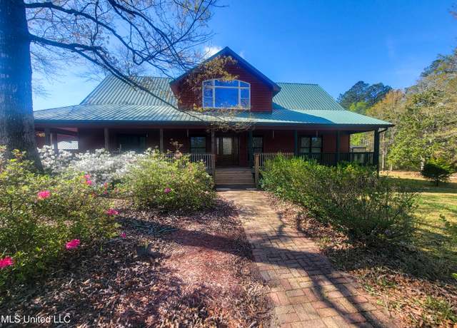 Property at 24203 Bilbo Rd, Vancleave, MS 39565, 4 beds, 3.5 baths