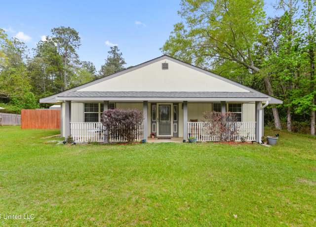 Property at 97169 Kapalama Dr, Diamondhead, MS 39525, 3 beds, 2 baths