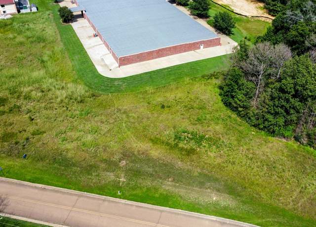 Property at 131 Woodchase Park Dr, Clinton, MS 39056