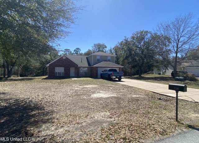 Property at 2501 Shelby Ln, Ocean Springs, MS 39564, 4 beds, 2.5 baths
