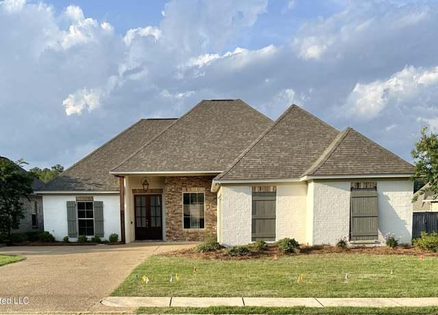 Property at 420 Emerald Trl, Brandon, MS 39047, 3 beds, 2 baths