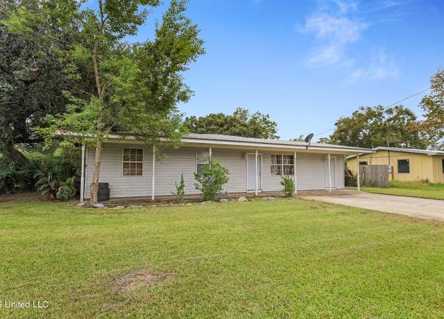 Property at 4508 New Hope Ave, Pascagoula, MS 39581, 3 beds, 2 baths