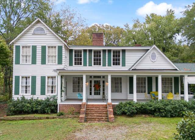 Property at 2310 Elm St, Hernando, MS 38632, 5 beds, 3.5 baths