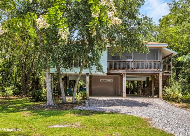 Property at 316 Walthall St, Pass Christian, MS 39571, 2 beds, 2 baths