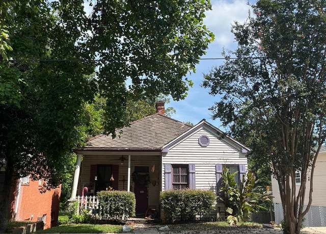 Property at 2413 Cherry St, Vicksburg, MS 39180, 2 beds, 1 bath