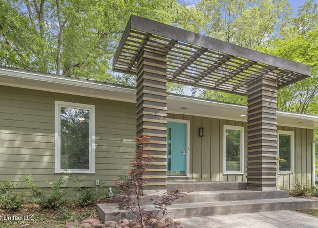 Property at 1980 Aztec Dr, Jackson, MS 39211, 3 beds, 2 baths