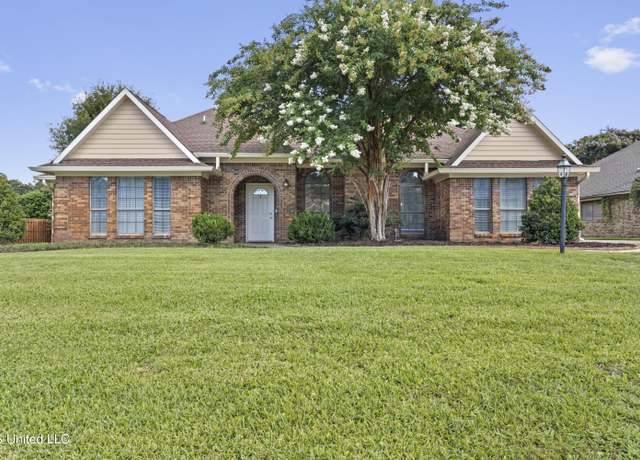 Property at 2372 Park Place Dr, Gulfport, MS 39507, 3 beds, 2 baths