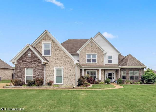 Property at 1108 Merloun Dr, Olive Branch, MS 38654, 6 beds, 4 baths