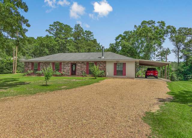Property at 1041 Fortenberry Cir, Mccomb, MS 39648, 3 beds, 1.5 baths